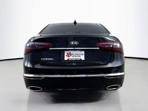 2014 Kia Cadenza Premium
