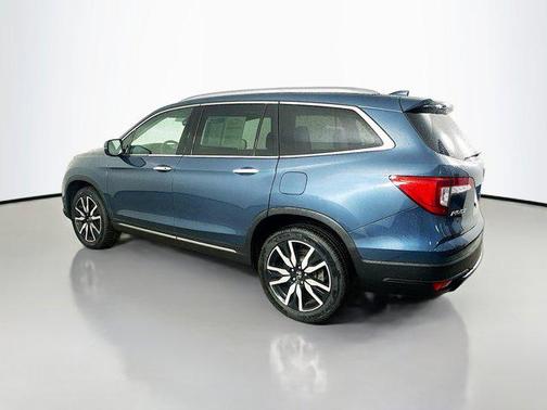 2022 Honda Pilot AWD Elite