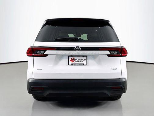 2025 Toyota Grand Highlander XLE