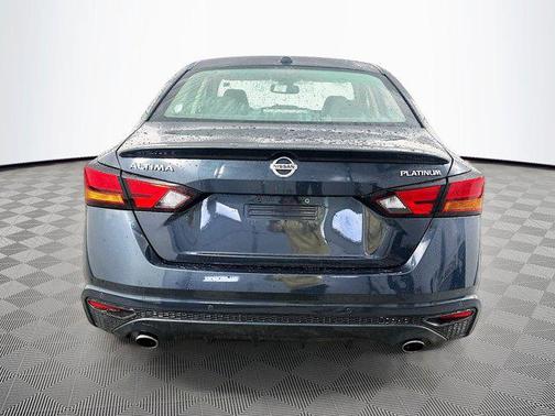 2019 Nissan Altima 2.5 Platinum