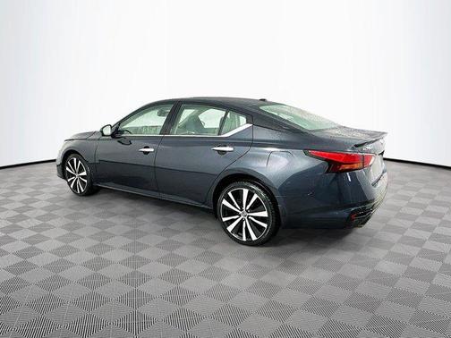 2019 Nissan Altima 2.5 Platinum