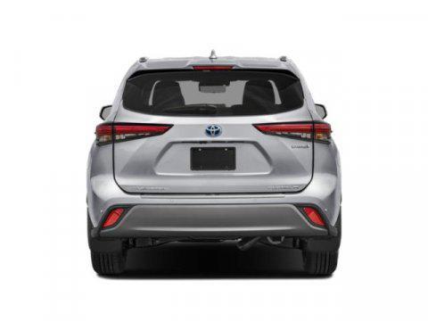2025 Toyota Highlander Hybrid Platinum