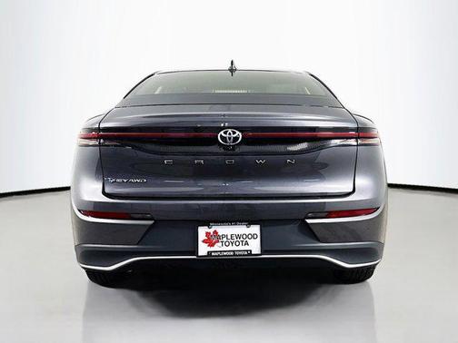 2024 Toyota Crown XLE