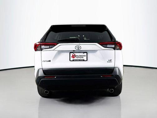 Ice Cap 2025 Toyota RAV4 Hybrid LE