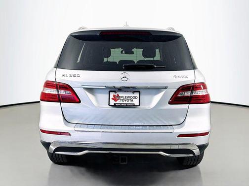 2015 Mercedes-Benz M-Class 4MATIC