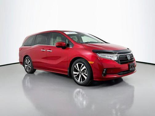 Radiant Red Metallic II 2023 Honda Odyssey Touring