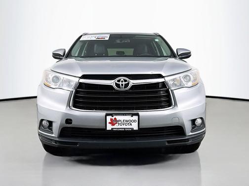 Silver Sky Metallic 2016 Toyota Highlander XLE