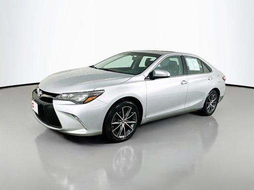 2016 Toyota Camry XLE