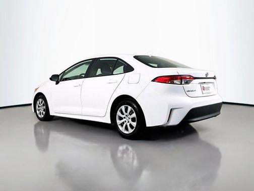 Ice 2024 Toyota Corolla LE