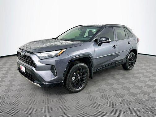 2025 Toyota RAV4 Hybrid SE