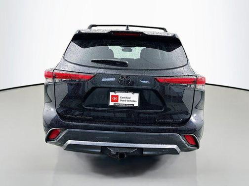 2022 Toyota Highlander Limited