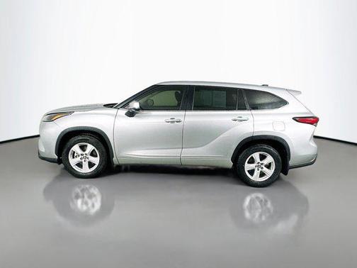 2023 Toyota Highlander Hybrid LE