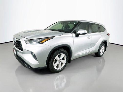2023 Toyota Highlander Hybrid LE