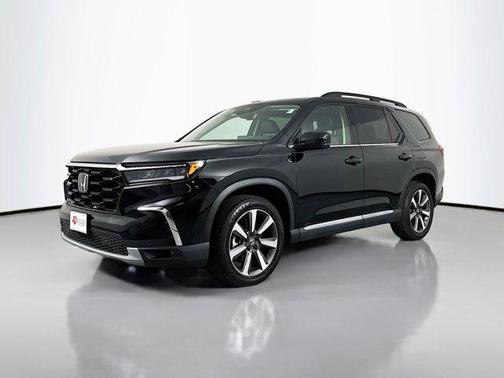2023 Honda Pilot Touring 8-Passenger