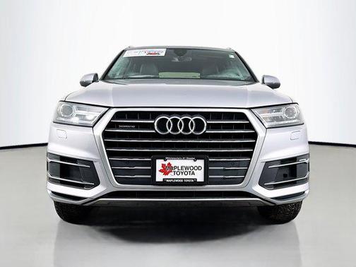 2019 Audi Q7 45 Premium