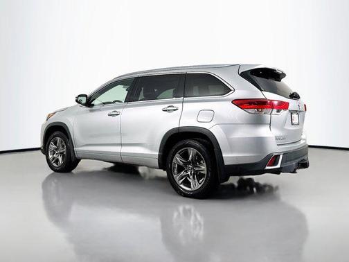 2018 Toyota Highlander Limited Platinum