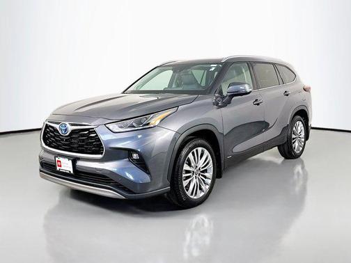 2024 Toyota Highlander Hybrid Platinum