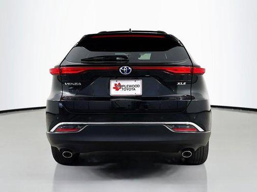 2024 Toyota Venza XLE