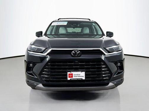 Midnight Black Metallic 2024 Toyota Grand Highlander Platinum