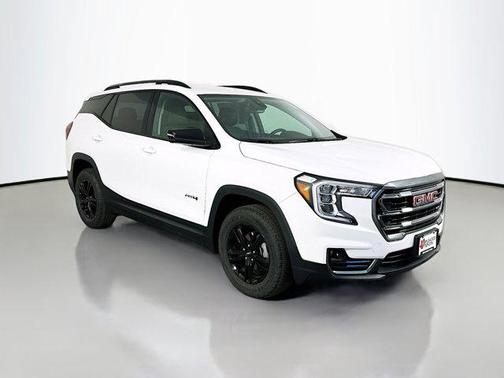 2024 GMC Terrain AWD AT4