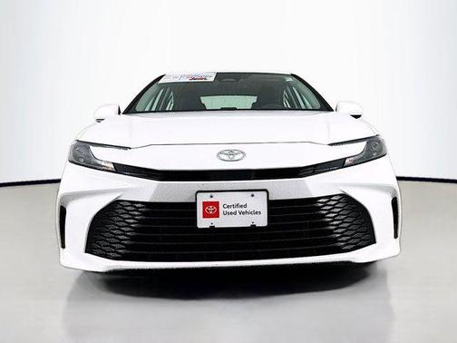 Ice Cap 2025 Toyota Camry LE