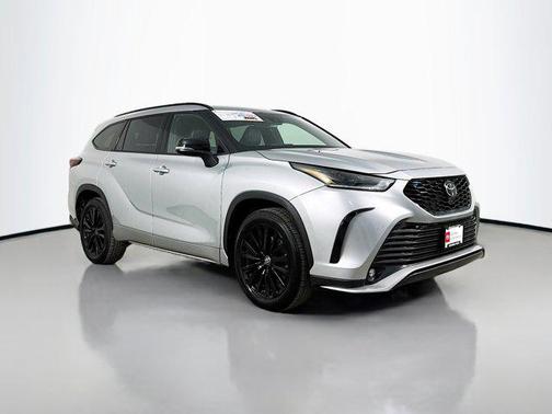 2025 Toyota Highlander XSE