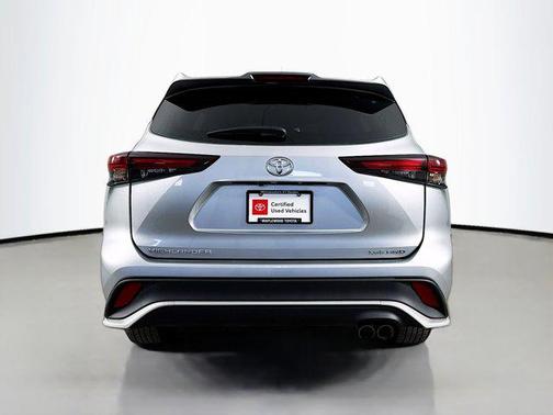 2025 Toyota Highlander XSE