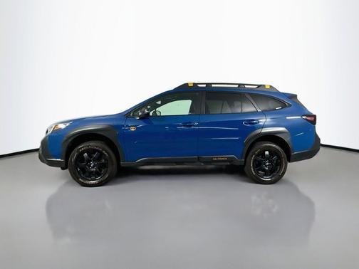 Geyser Blue 2022 Subaru Outback Wilderness