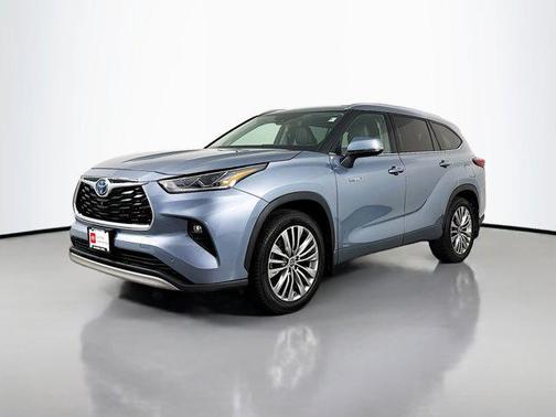 2021 Toyota Highlander Hybrid Platinum
