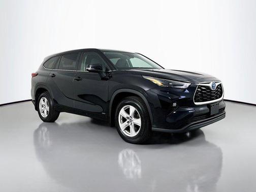 2023 Toyota Highlander Hybrid LE