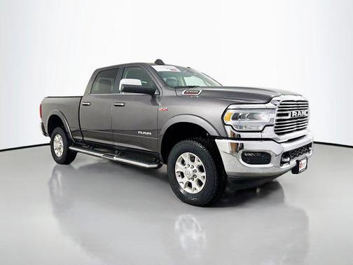 2022 RAM 2500 Laramie Crew Cab 4x4 6'4' Box