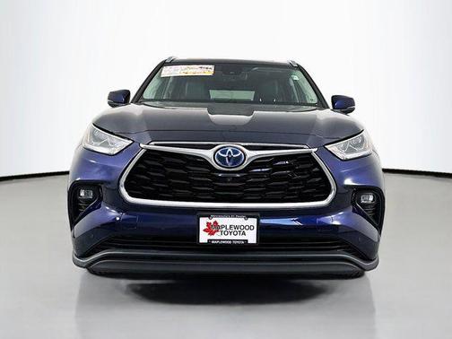 2022 Toyota Highlander Hybrid Limited