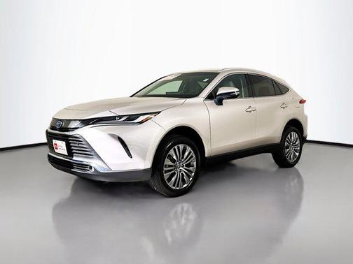 2024 Toyota Venza XLE