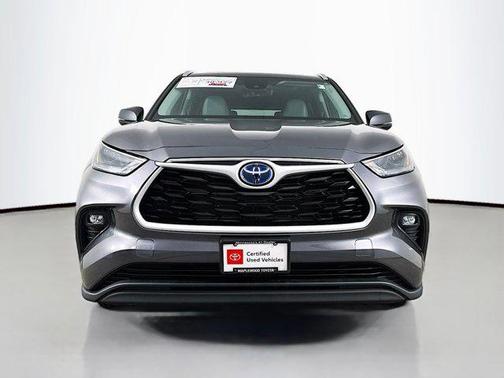 2022 Toyota Highlander Hybrid XLE