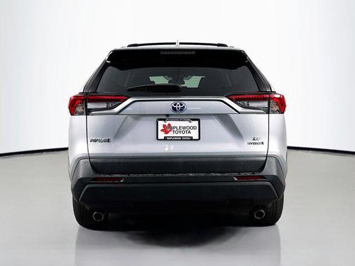 2021 Toyota RAV4 Hybrid LE