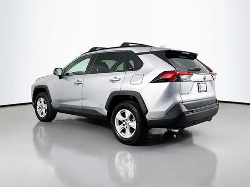 2021 Toyota RAV4 Hybrid LE