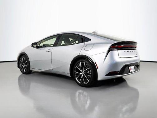 2023 Toyota Prius XLE