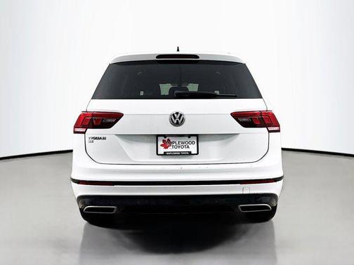 2021 Volkswagen Tiguan 2.0T SE R-Line Black
