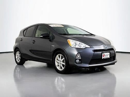 2014 Toyota Prius c Four