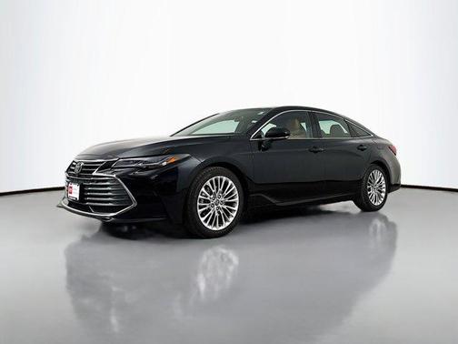 Midnight Black Metallic 2020 Toyota Avalon Limited