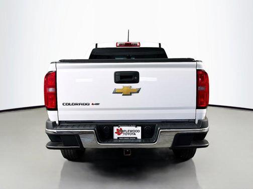 Summit White 2018 Chevrolet Colorado WT