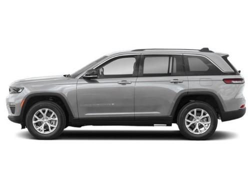 Silver Zynith 2024 Jeep Grand Cherokee Altitude