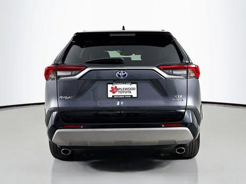 2024 Toyota RAV4 Hybrid SE