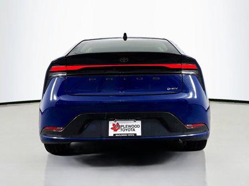 2025 Toyota Prius XLE