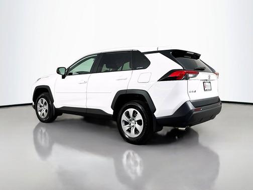 Ice Cap 2023 Toyota RAV4 LE