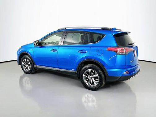 2018 Toyota RAV4 Hybrid XLE