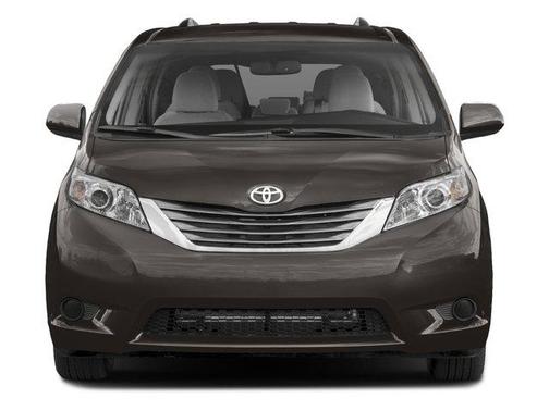 2017 Toyota Sienna LE