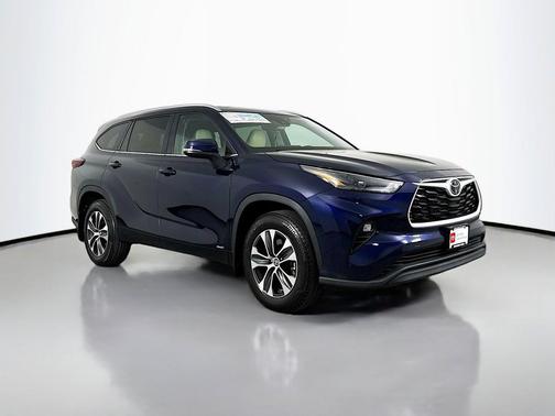 Blueprint 2025 Toyota Highlander Hybrid XLE