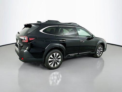 2023 Subaru Outback Touring