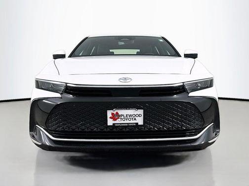 2024 Toyota Crown XLE